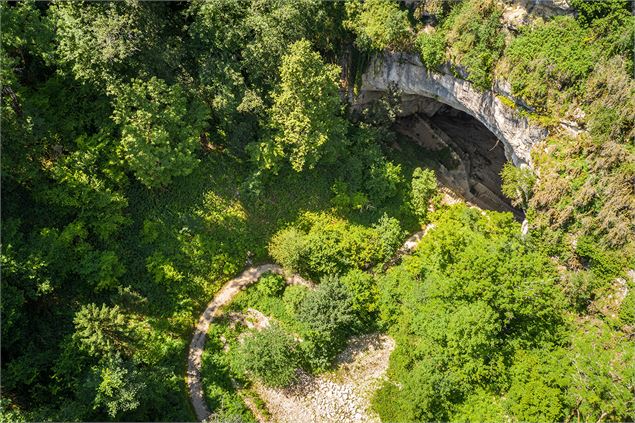 Grand porche - Grottes du Cerdon