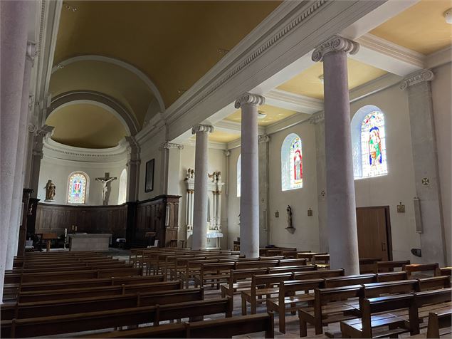 Eglise St Martin de Vaux en Bugey - Marilou Perino