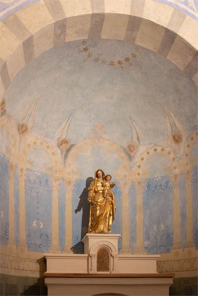 Autel Eglise de Saint-Maurice de Gourdans - Marilou Perino