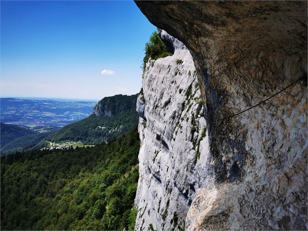 Via ferrata de Roche Veyrand - St Pierre d'Entremont - Juliette Prodhomme