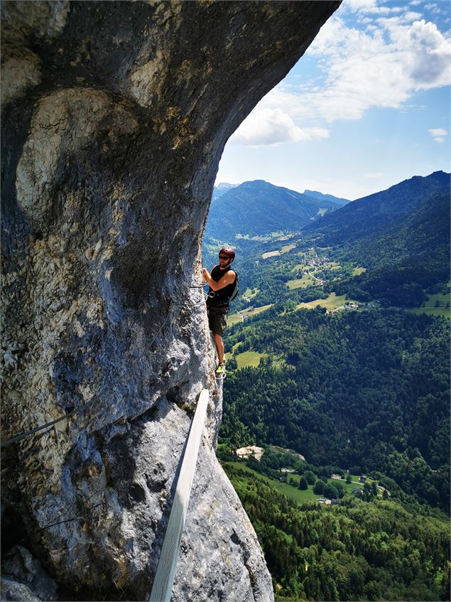 Via Ferrata de Roche Veyrand - St Pierre d'Entremont - Juliette Prodhomme