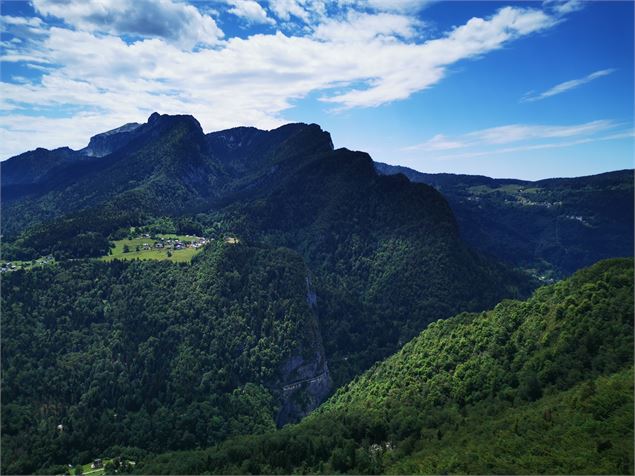 Via ferrata de Roche Veyrand - St Pierre d'Entremont - Juliette Prodhomme