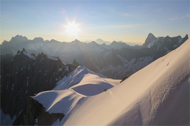 Arrête de l'Aiguille du Midi - OT Vallée de Chamonix-Mont-Blanc