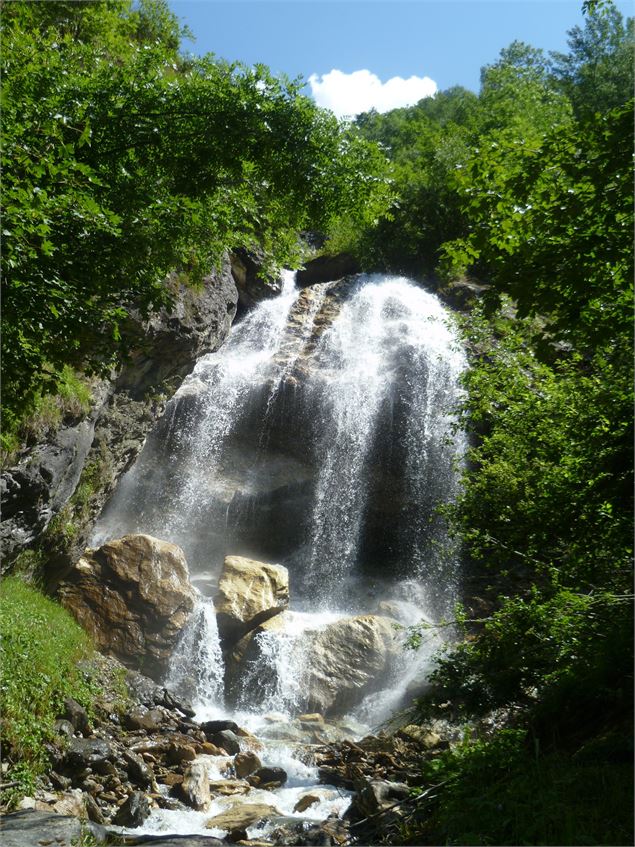 Cascade de la Vuzelle - Planay - Marie Ange Tatoud