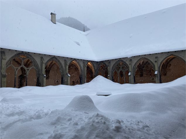 Cloître de l'Abbaye d'Adondance neige - Patrick Brault