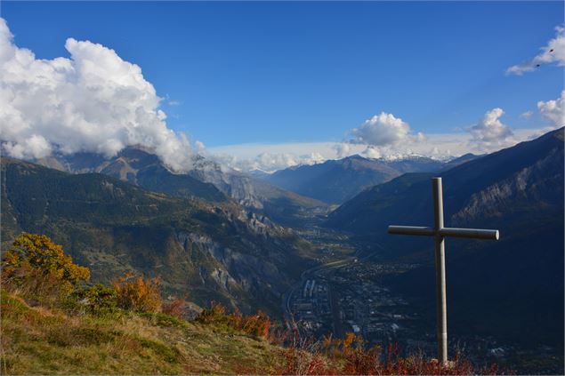 Croix de la Chevrotiere - OTI MCM