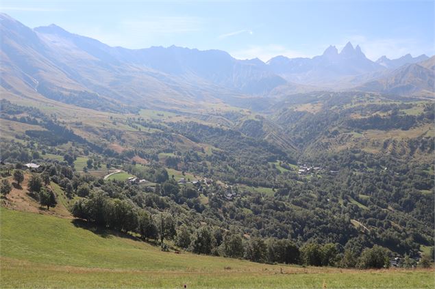 Le tour du rival - Vue Aiguilles d'Arves - OT ALBIEZ