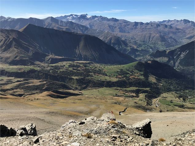 Vue sur le pierrier et le Glacier de l'Étendard depuis le Col d'Emy - L.Boutiot