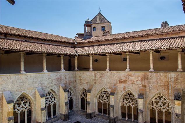 Cloître de l'Abbaye d'Ambronay - Bertrand Pichène