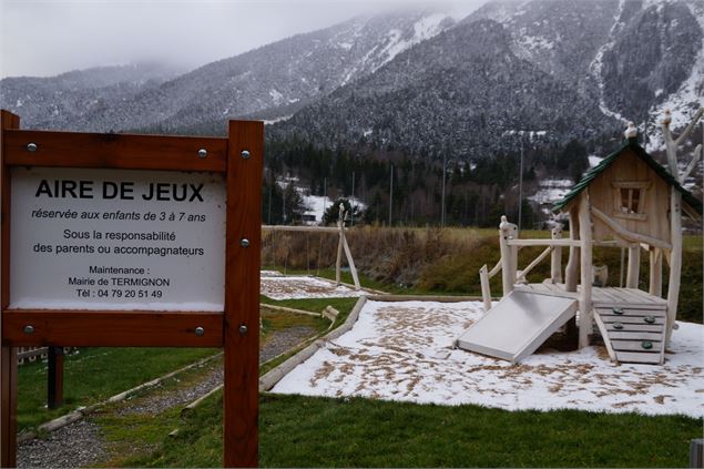 A Val-Cenis Termignon, l'aire-de-jeux de la Fennaz - OTHMV