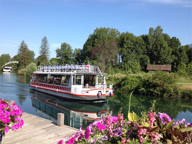 Croisières au départ de Lavours - Bateaucanal