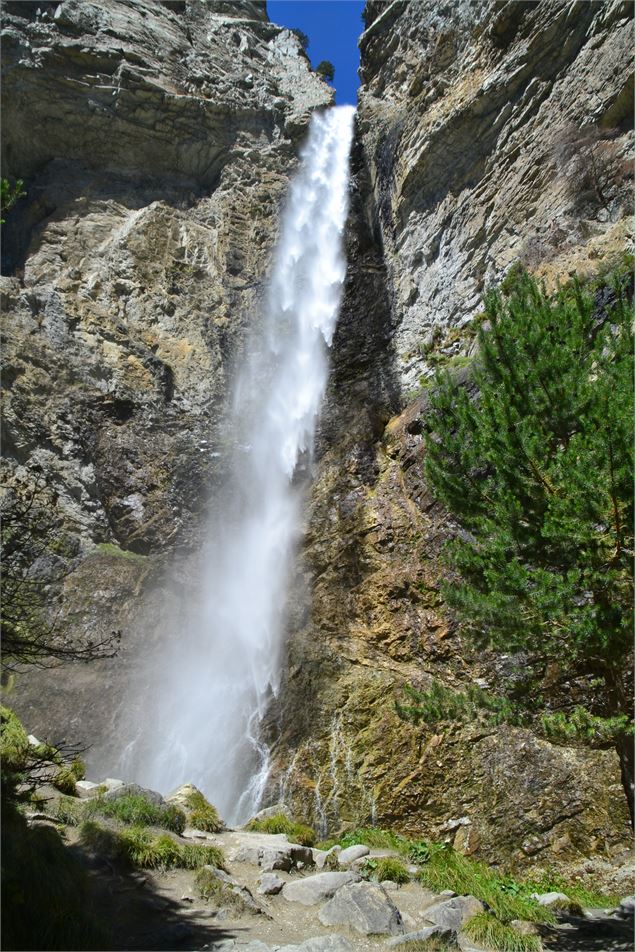 Cascade Saint-Benoît à Villarodin-Bourget - HMVT