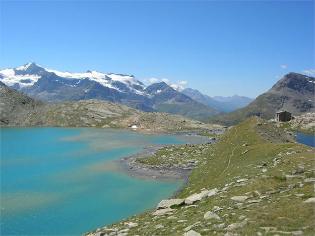 Le lac blanc et le lac noir - Refuge du Carro - Office de tourisme de Haute Maurienne Vanoise - Cédr