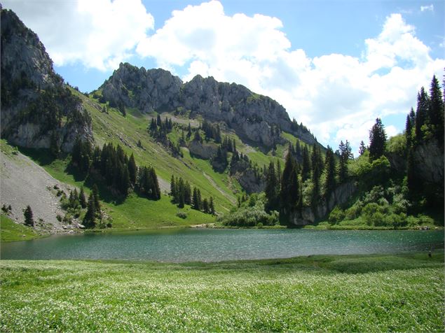 Lac d'Arvouin - 2CVA