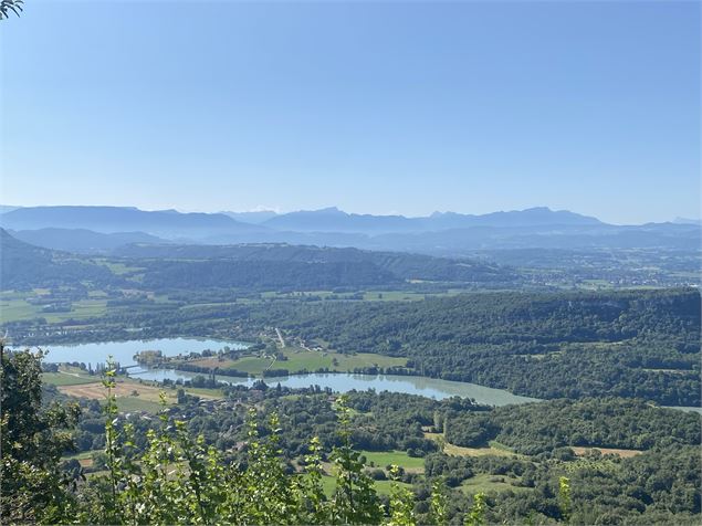 Vue depuis la Croix Saint Clair à Izieu - M.Ballet