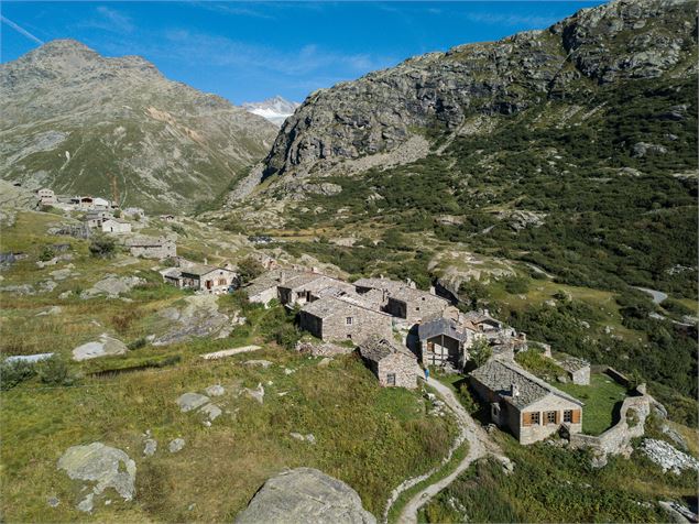 Le hameau de l'Ecot à Bonneval-sur-Arc - OT HMV