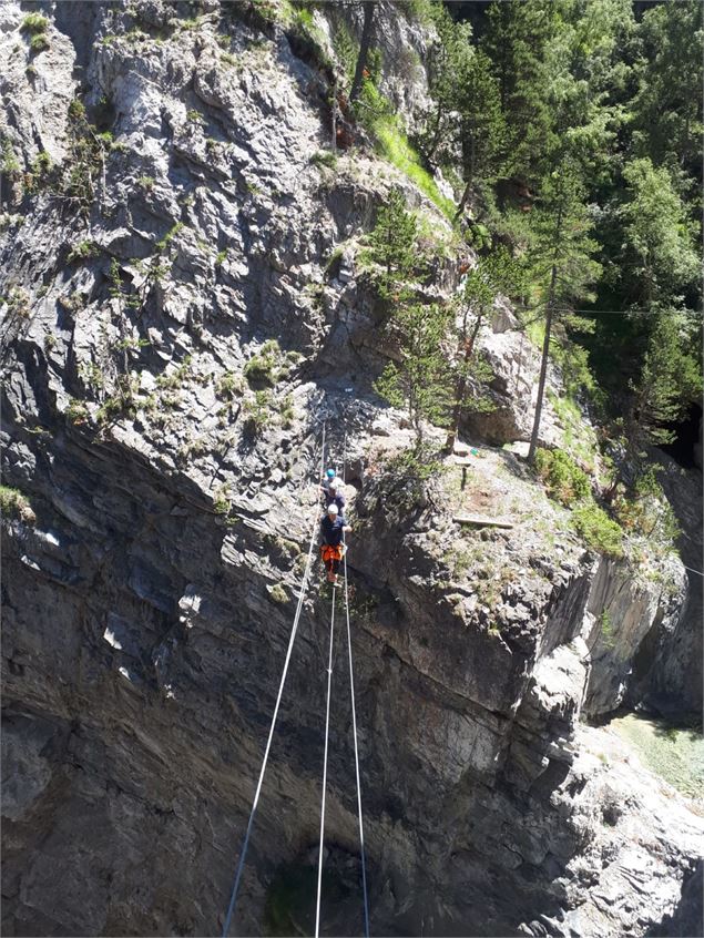 Via ferrata du Cernay - D. Cuvelier - OT HMV