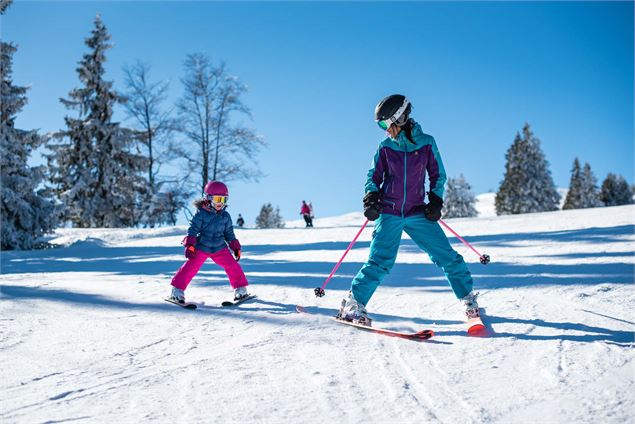 Apprentissage du ski alpin - Peignée Verticale - Grand Chambéry Alpes Tourisme