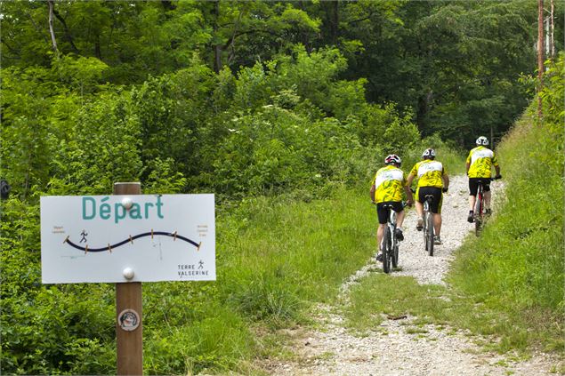 VTT sur la Voie du Tram - ©Elodie Jourdan