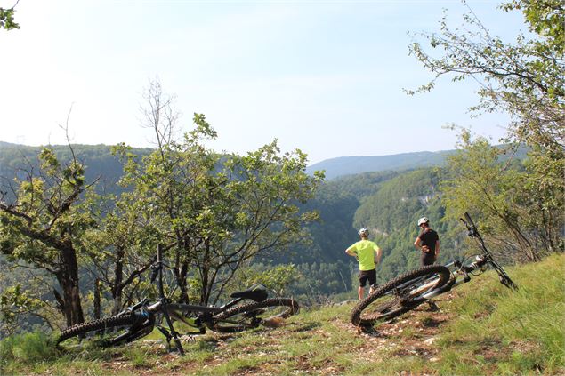 Parcours VTT 53 rouge - Les Cadettes de la Ragiaz - Espace FFC Ain Forestière - Benjamin DESSALES