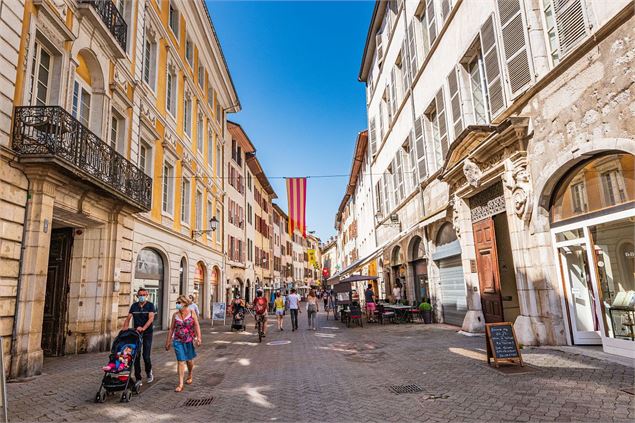 Rue Croix d'Or - Christine Haas