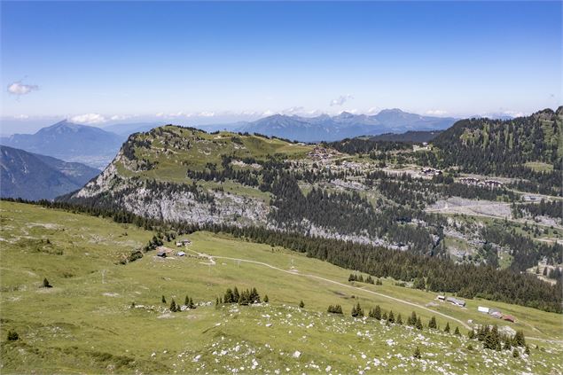 Panorama sur l'alpage d'Aujon - OT Flaine-Candice Genard