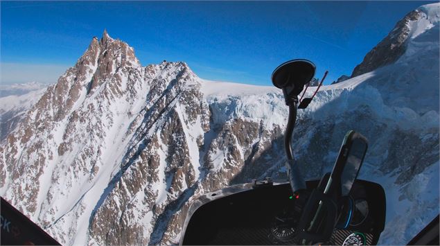 Baptême hélicoptère Mont Blanc selon AIR La Plagne - AIR La Plagne / AIR Tarentaise