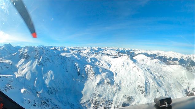 Baptême hélicoptère découverte selon AIR La Plagne - AIR La Plagne / AIR Tarentaise