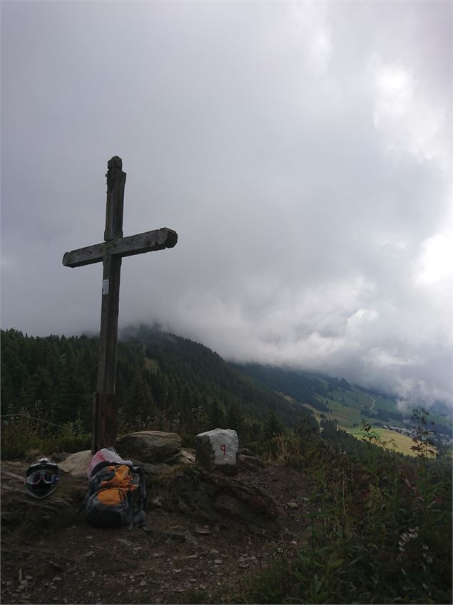 Tour de Bisanne par la Croix de Coste - OT des Saisies - R. Barnasson