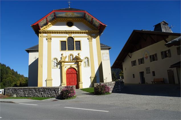 Boucle de Saint-Nicolas à la Combe en passant par les 3 chapelles - M. Mautué