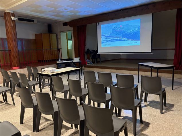 Salle Criou Samoens - réunion séminaire assemblée - OT Samoens