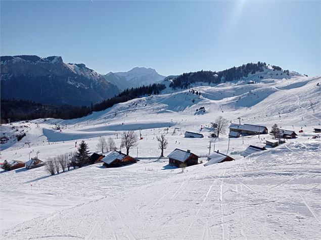 Chalets sur les pistes - OT Alpes du Léman