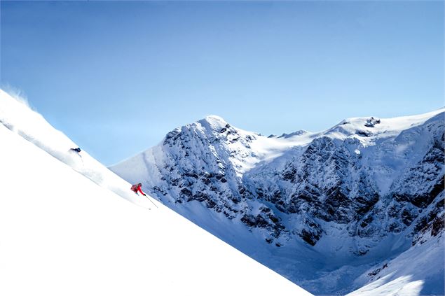 ski hors piste dans le vallon du clou à Sainte Foy Tarentaise - Anne Marmottan