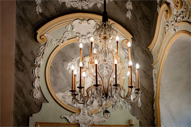 Lustre dans le Grand Salon - OT MCM