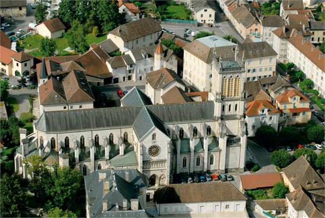 Cathédrale Saint Jean-Baptiste - BBST