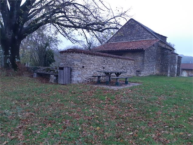 Eglise de St Rémy du Mont - scalland