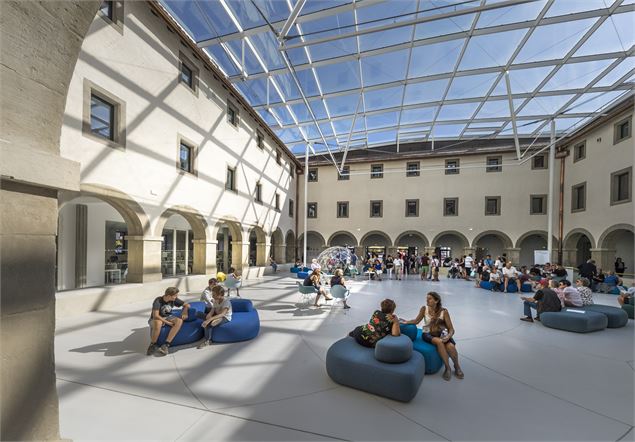 Pôle Culturel de la Visitation à Thonon-Les-Bains - Sémaphore Photographie