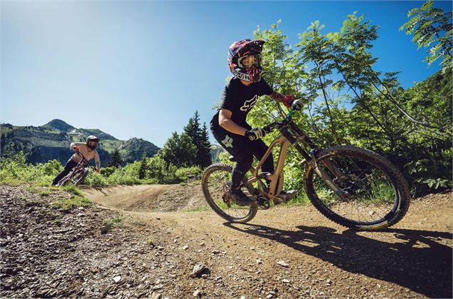 Piste VTT la Serpentine du Bike Park de Châtel - Hanna-Retz- Photography