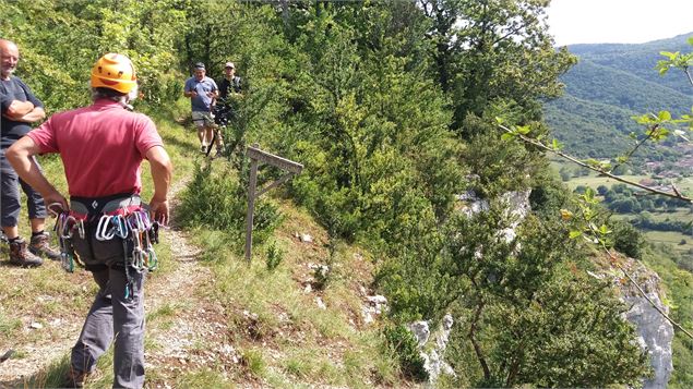 Rappel de la Pivoine - Roches du Jarbonnet - SCalland