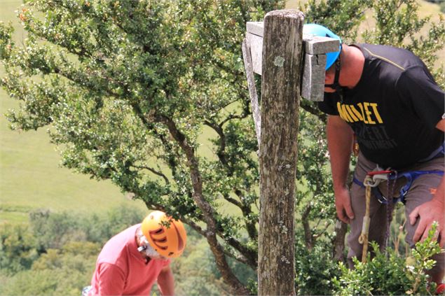 Rappel de la Pivoine - Roches du Jarbonnet - SCalland